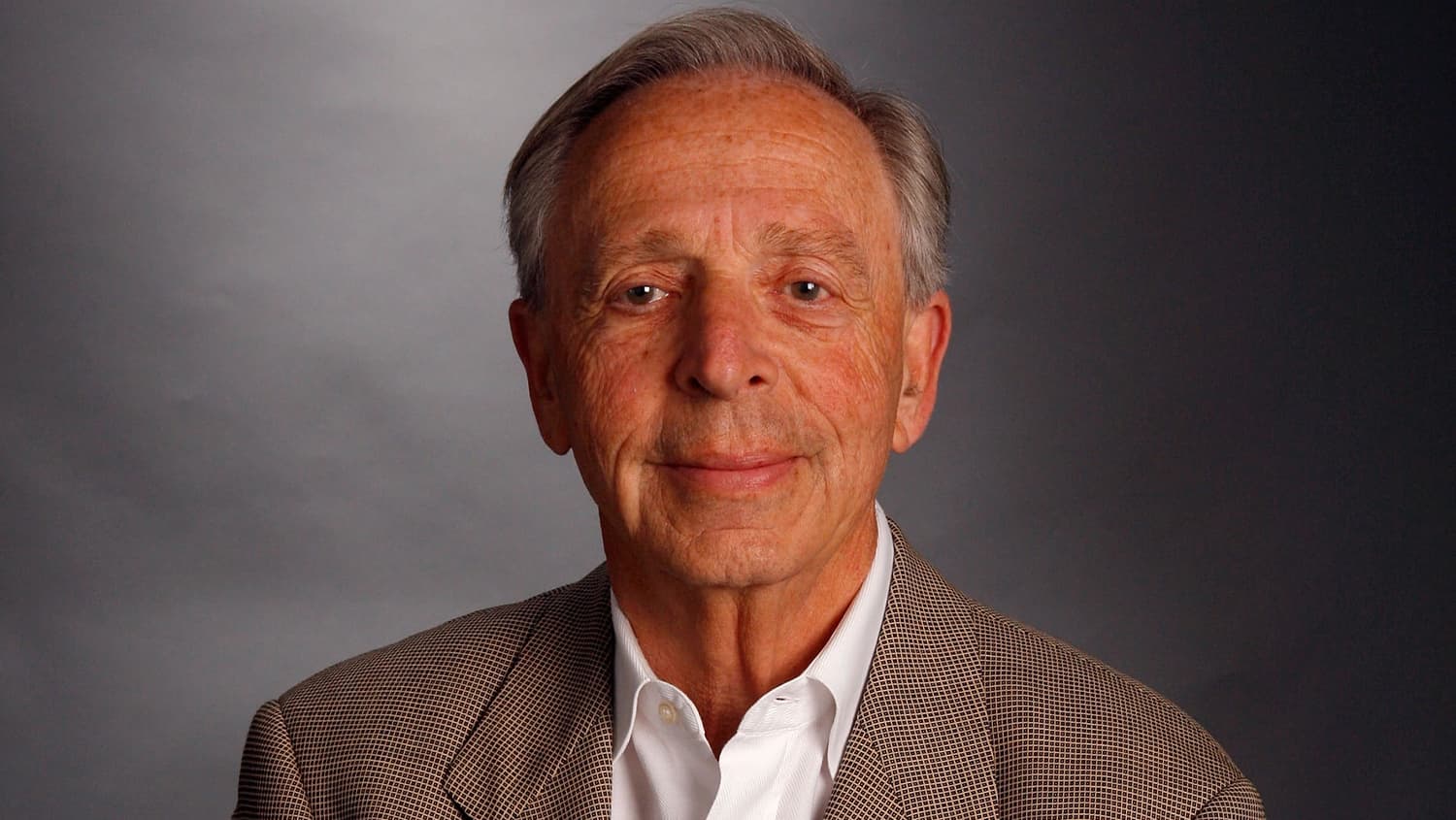 Peter Lassally: Remembering a Giant in Late-Night Television cover image