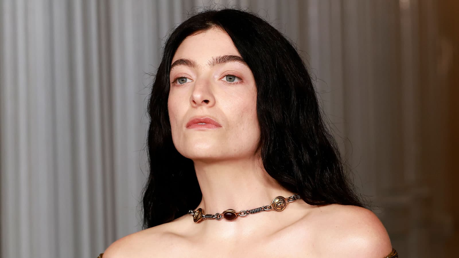 Lorde Voices Concerns Over Spotify's AI 'About The Song' Feature cover image