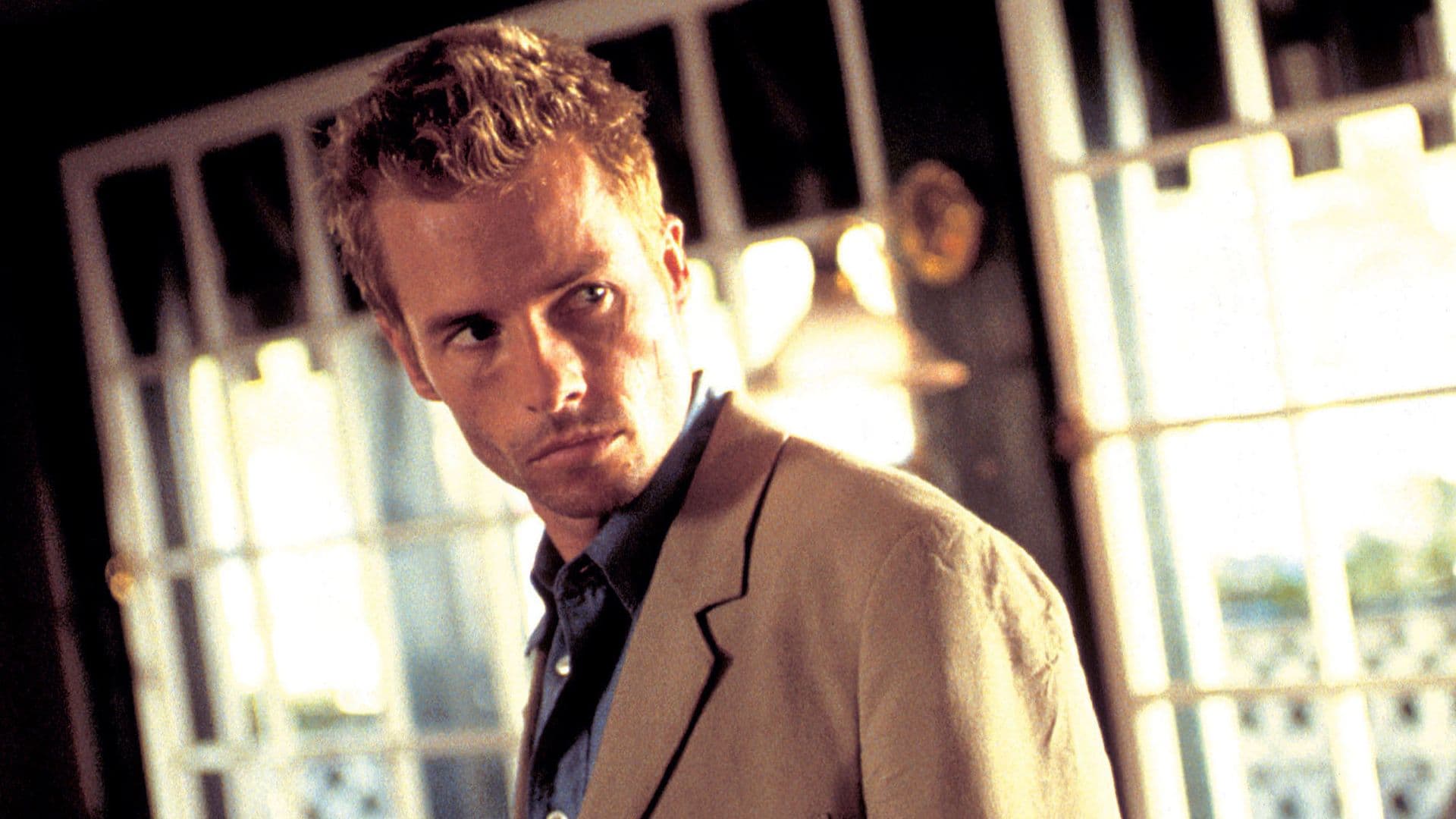 Netflix Streaming Christopher Nolan’s 118-Minute Neo-Noir Classic 2 Weeks Before the Odyssey cover image