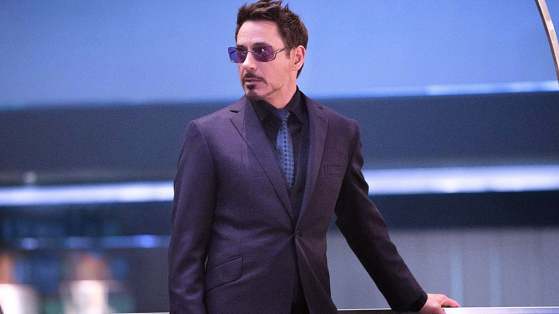 Avengers: Age of Ultron Secretly Set Up Tony Stark's Doctor Doom Movie News Breakdown cover image