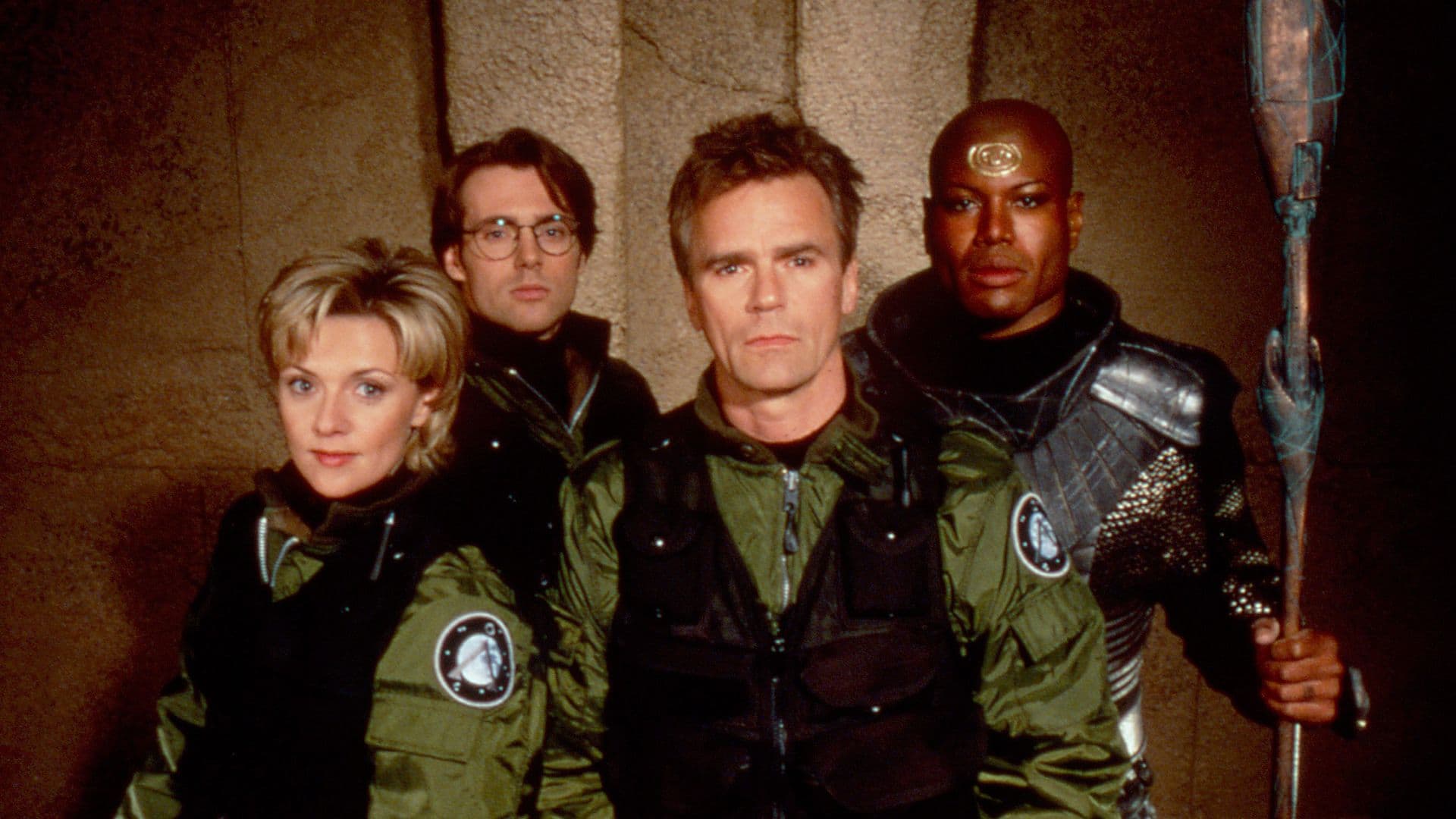 6 Sci-Fi Shows Better Than Stargate SG-1 cover image