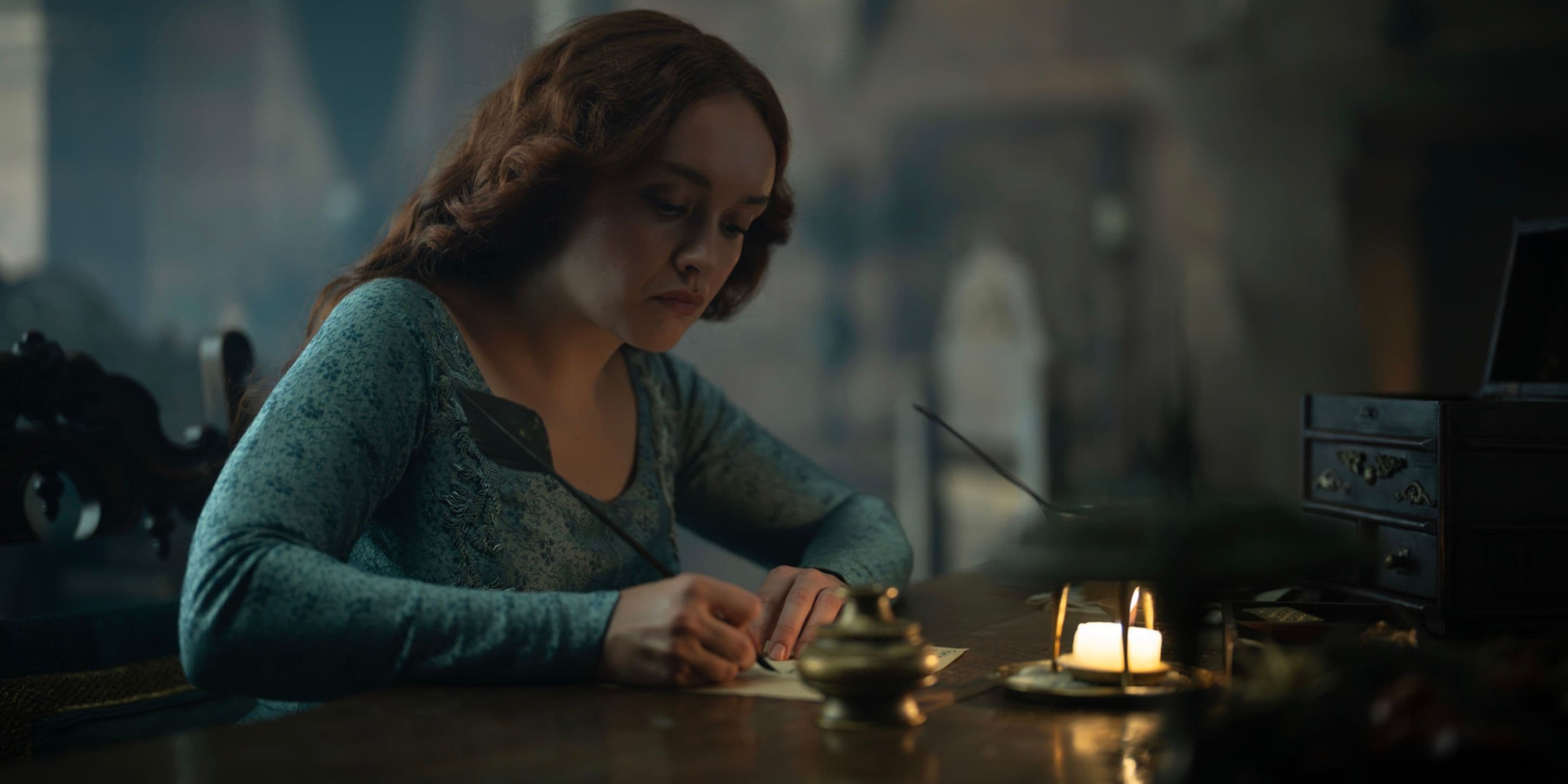 Olivia Cooke Reveals How House of the Dragon Supported Her Through an Uncomfortable Season 3 Scene cover image