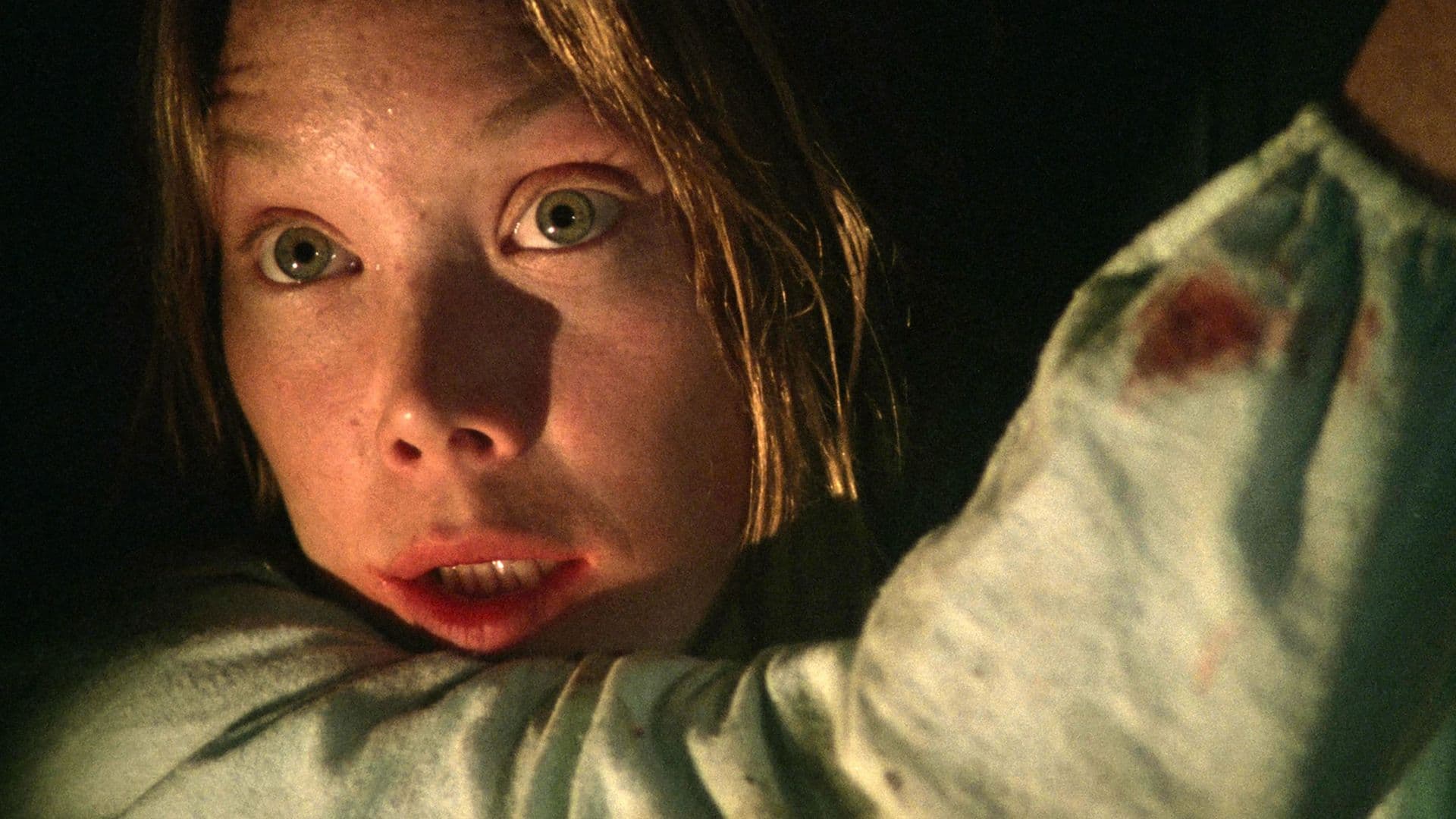 Mike Flanagan's Carrie Will Finally Fix the Story's Biggest Adaptation Problem series cover image
