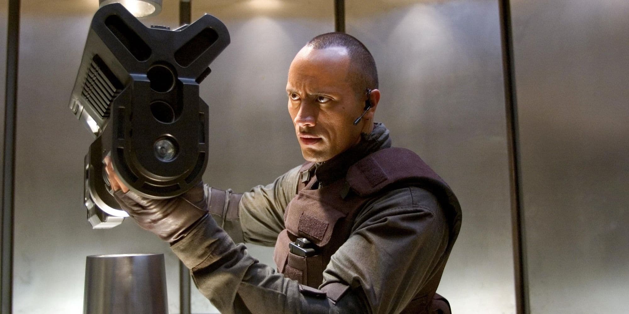 6 Worst Sci-Fi Horror Movies That Failed on Every Level cover image
