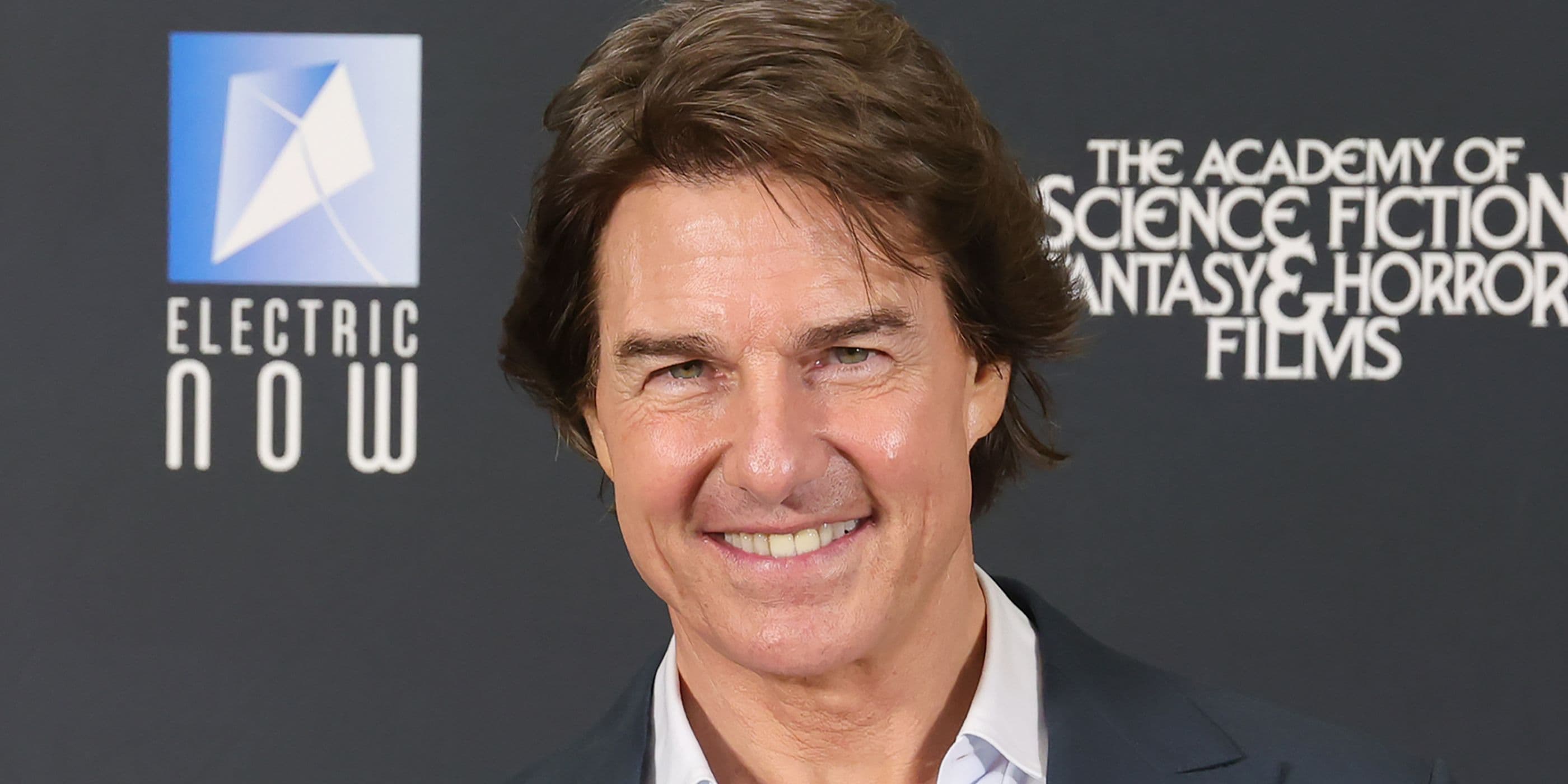 Tom Cruise's First Original Thriller in 9 Years Gets Bonkers First Footage cover image