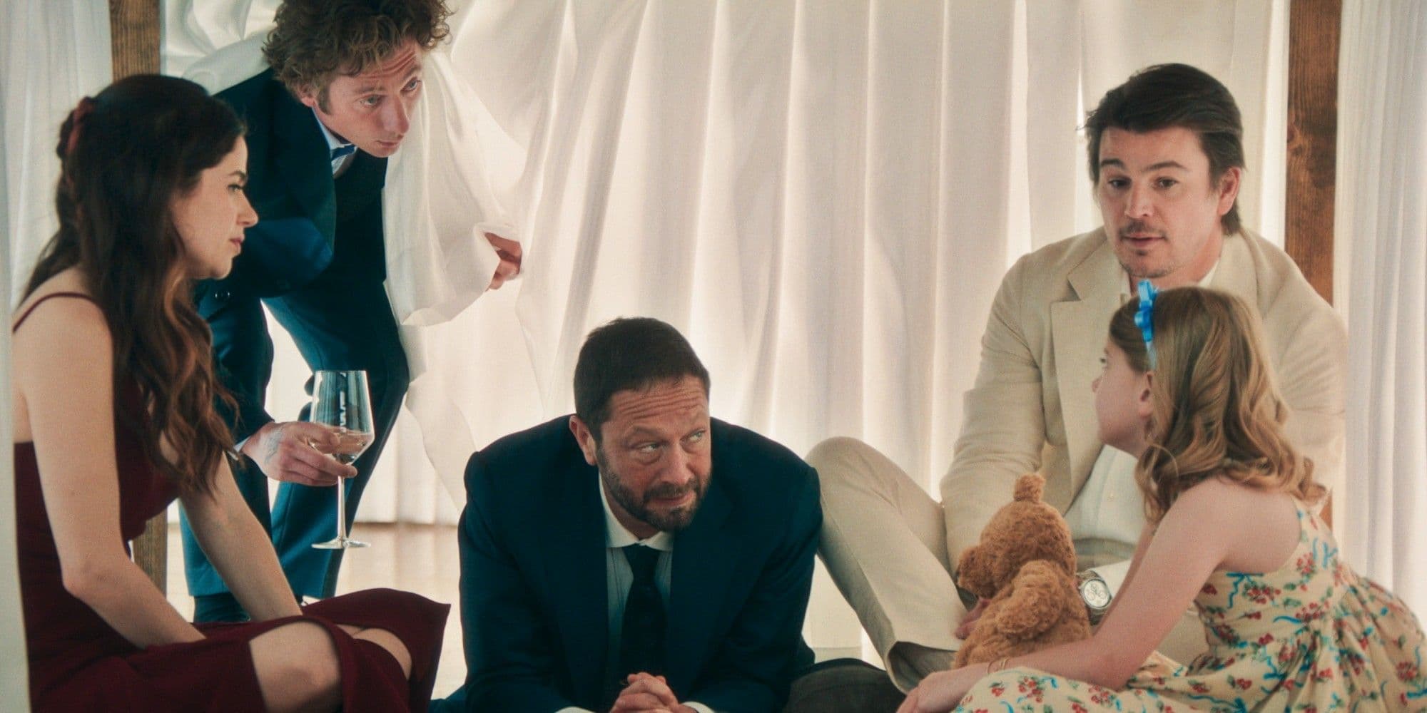 Netflix Officially Says Goodbye to 'The Bear' Star's Forgotten Chaotic Dramedy cover image