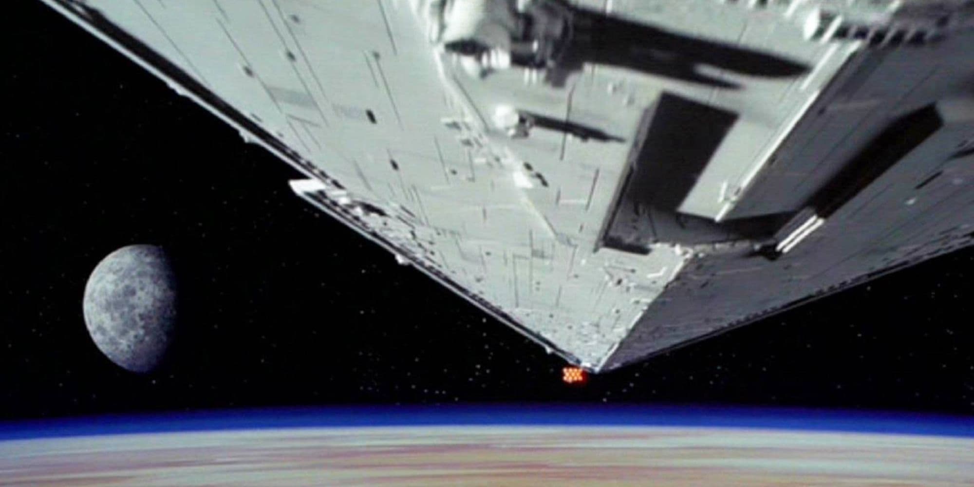 10 Greatest Sci-Fi Opening Shots of All Time cover image
