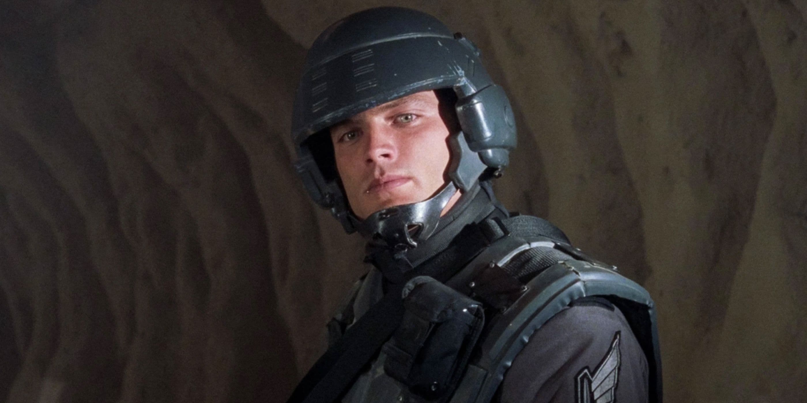 This Netflix War Thriller Is One of the Greatest Sci-Fi Book Adaptations cover image