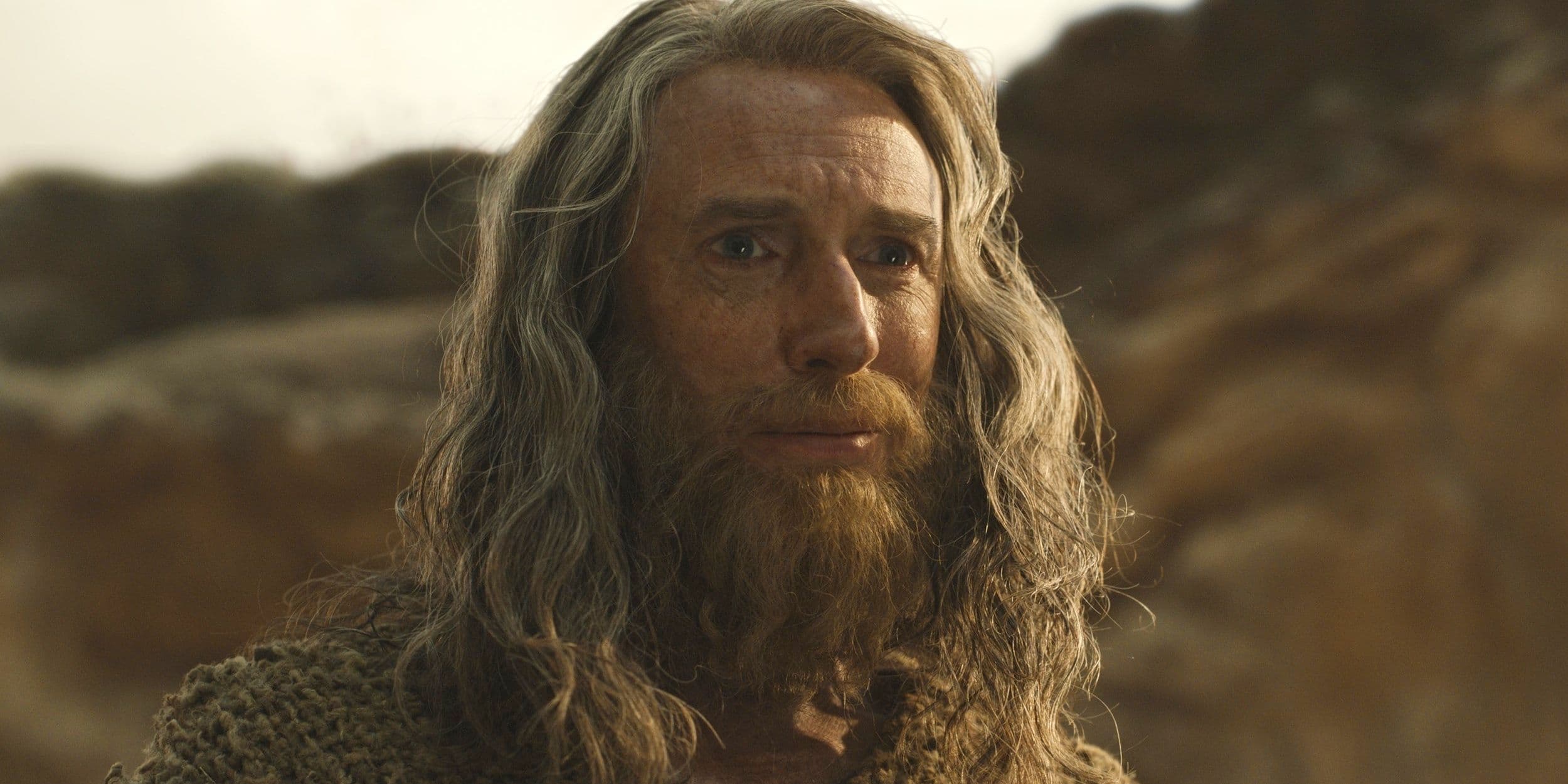 First Look at Gandalf in The Rings of Power Season 3 cover image
