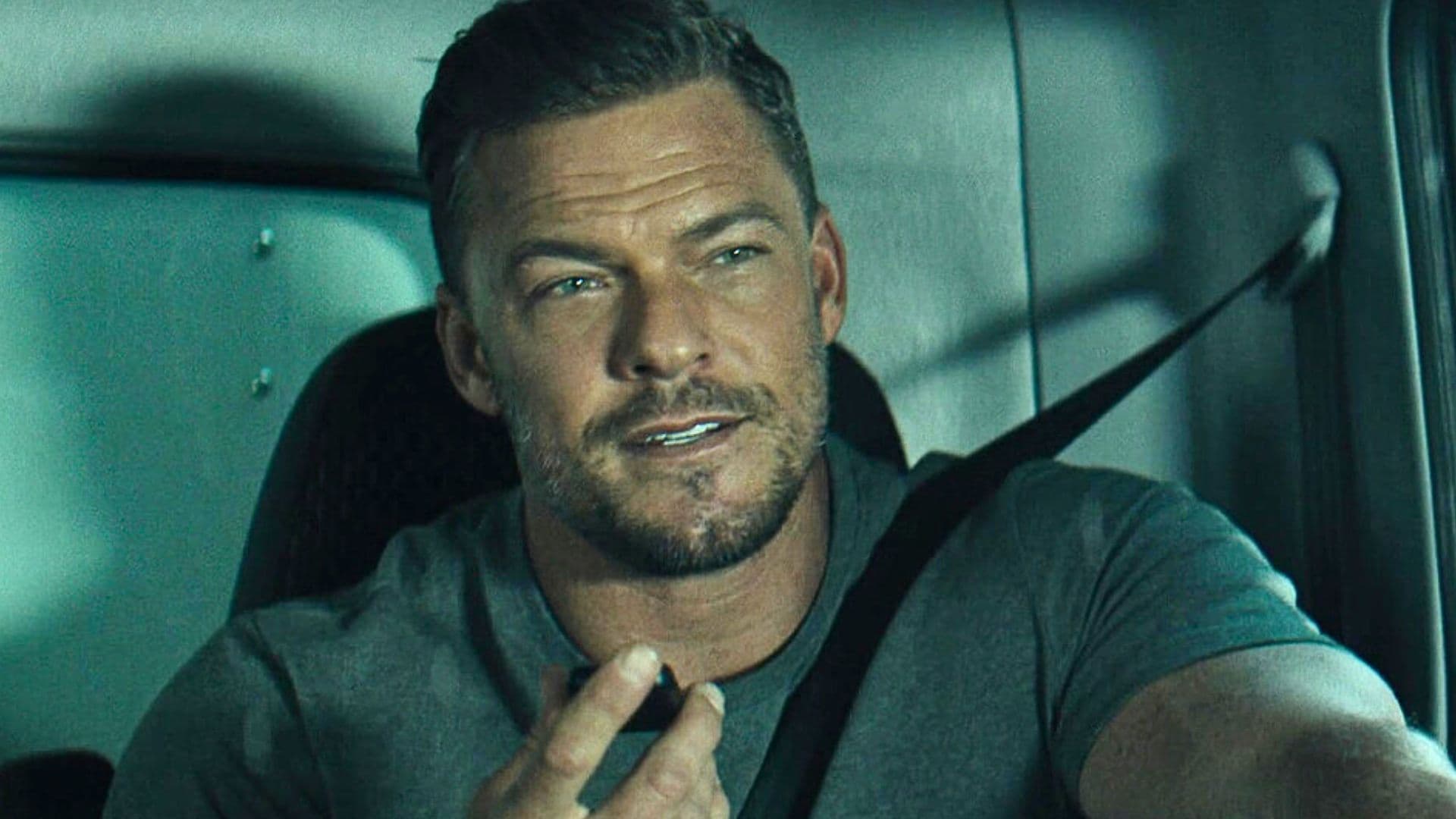 Reacher's Alan Ritchson Gives Major Update on Season 5 cover image