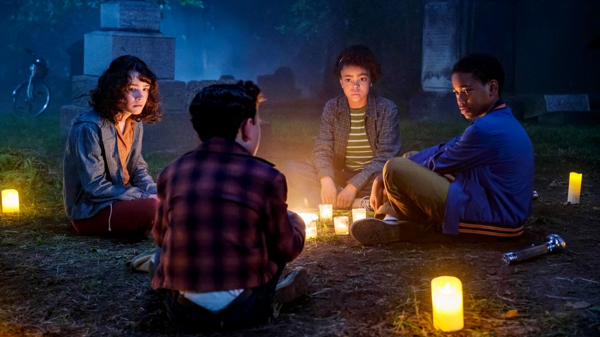 IT: Welcome To Derry Seasons 2 & 3's Most Important Story Change From Season 1 Teased By Andy & Barbara Muschietti cover image