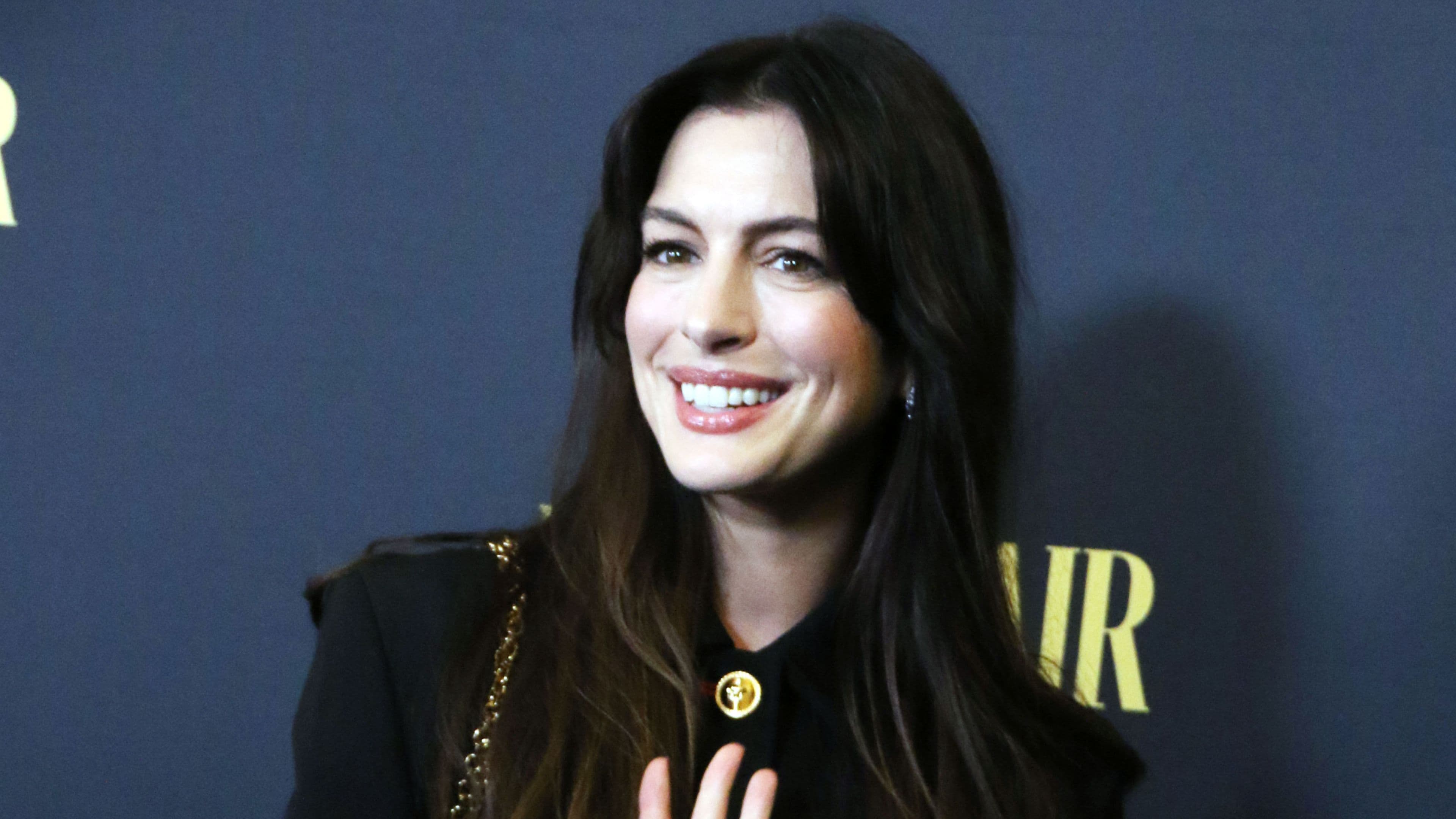 Anne Hathaway’s 22-Year-Old Cult Classic Fantasy Getting New TV Remake With Major Changes cover image