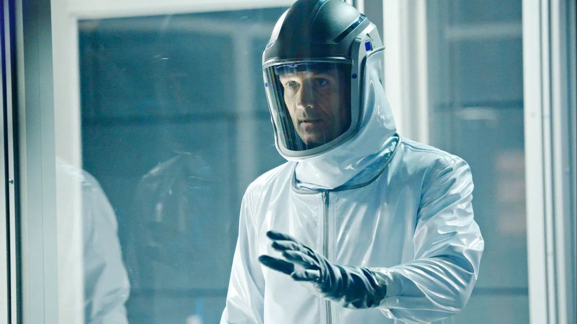 Syfy's 2-Part Science Fiction Horror Is So Good, You'll Finish It In One Sitting cover image