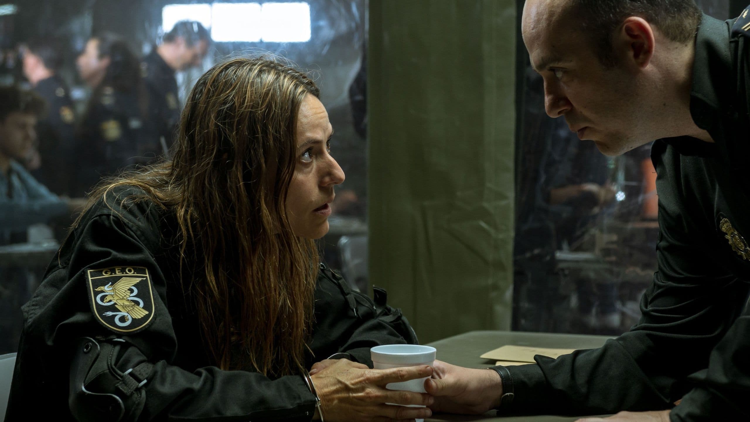 Netflix's 2-Part Crime Thriller Was So Good, It Got 3 Extra Seasons & Multiple Spinoffs cover image
