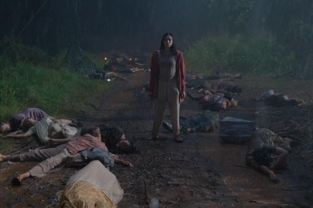 Indonesian Virtual-Production Horror Feature ‘Whispers of Fatimah' Sets September Release, Unveils First-Look Video cover image