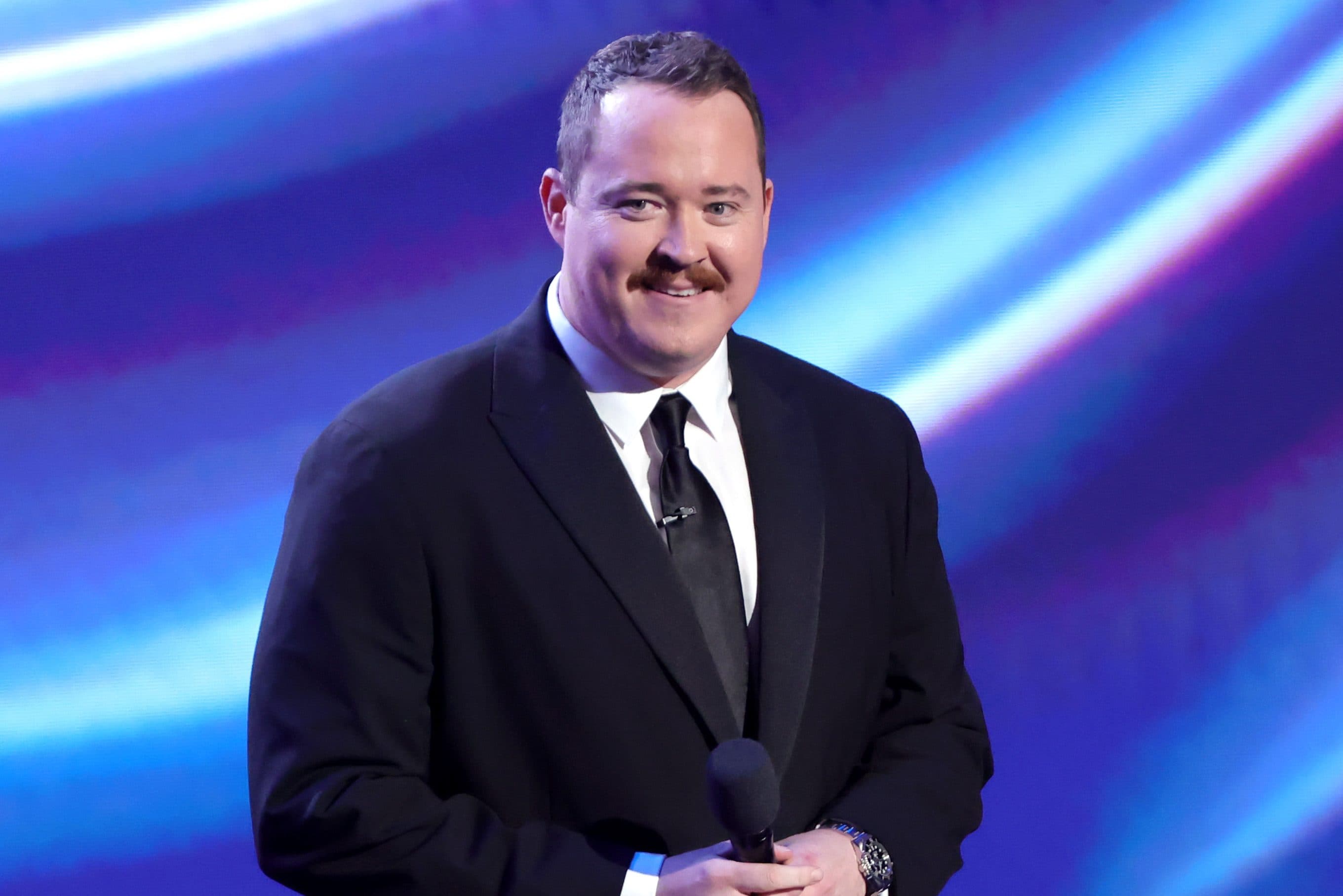 Shane Gillis Breaks Guinness World Record for Most Tickets Sold for a Solo Comedy Show cover image