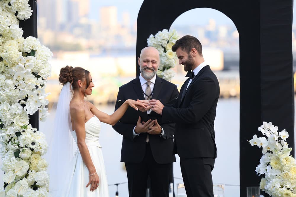 'Married at First Sight' EP on Season 20's Major Overhaul, Changing Out the Experts and Adding a Familiar Face cover image