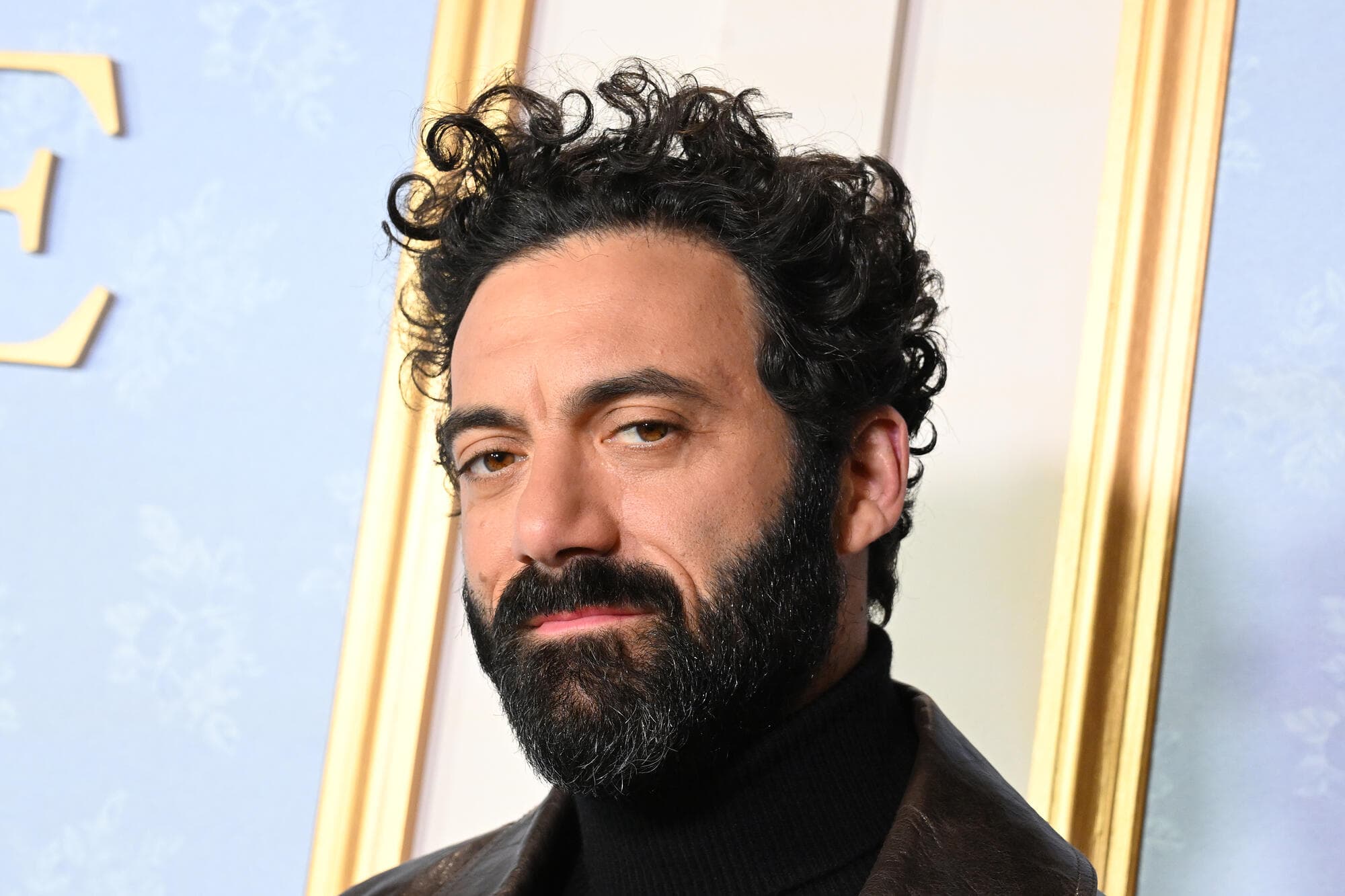 Morgan Spector in Talks to Play Robert Langdon in Netflix Series cover image